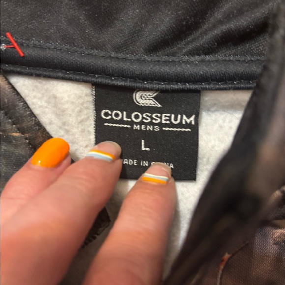 Colosseum Men’s Lg Black Mossy Oak Spartan Logo 1/4 Zip Like New - Picture 2 of 12